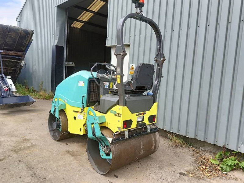 Ammann ARX 26 -2 double drum roller compactor wals - Roller: picture 5 Ammann ARX 26 -2 double drum roller compactor wals - Roller: picture 5