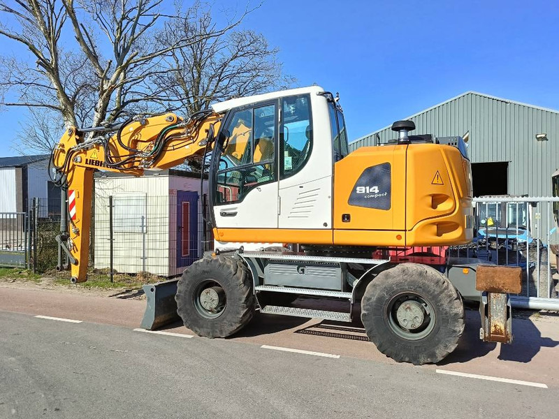 Liebherr A 914 compact mobiele graafmachine excavator 18Ton - Wheel excavator: picture 2 Liebherr A 914 compact mobiele graafmachine excavator 18Ton - Wheel excavator: picture 2