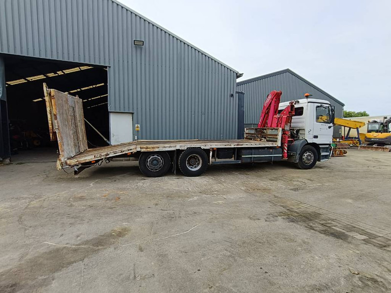 Mercedes-Benz actros truck with hydraulic winch, crane and ramps - Crane truck: picture 4 Mercedes-Benz actros truck with hydraulic winch, crane and ramps - Crane truck: picture 4