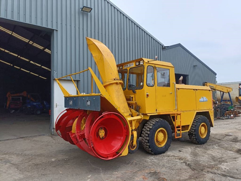 Rolba R1000 sneeuwschuiver snow blaster schnee - Snow removal vehicle: picture 3 Rolba R1000 sneeuwschuiver snow blaster schnee - Snow removal vehicle: picture 3