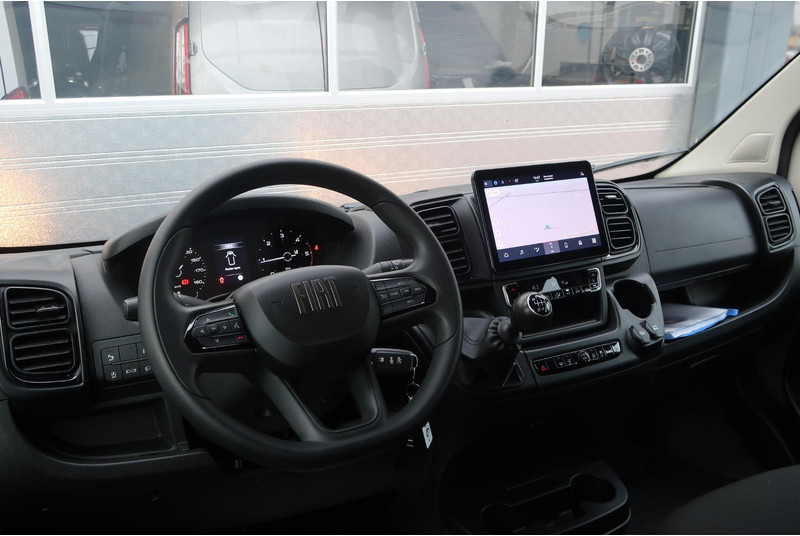 Fiat Ducato 33 2.2 MultiJet L3H2 DC CAMERA/ 2X SCHUIFDEUR/ 7P/ CRUISE/ AIRCO - Small van: picture 2 Fiat Ducato 33 2.2 MultiJet L3H2 DC CAMERA/ 2X SCHUIFDEUR/ 7P/ CRUISE/ AIRCO - Small van: picture 2