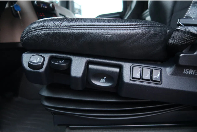 Leasing of MAN TGX TGX 33.640 6X4 /RETARDER/ HYDRAULIK/ ALCOA'S/ LED/ ETC! MAN TGX TGX 33.640 6X4 /RETARDER/ HYDRAULIK/ ALCOA'S/ LED/ ETC!: picture 9 Leasing of MAN TGX TGX 33.640 6X4 /RETARDER/ HYDRAULIK/ ALCOA'S/ LED/ ETC! MAN TGX TGX 33.640 6X4 /RETARDER/ HYDRAULIK/ ALCOA'S/ LED/ ETC!: picture 9