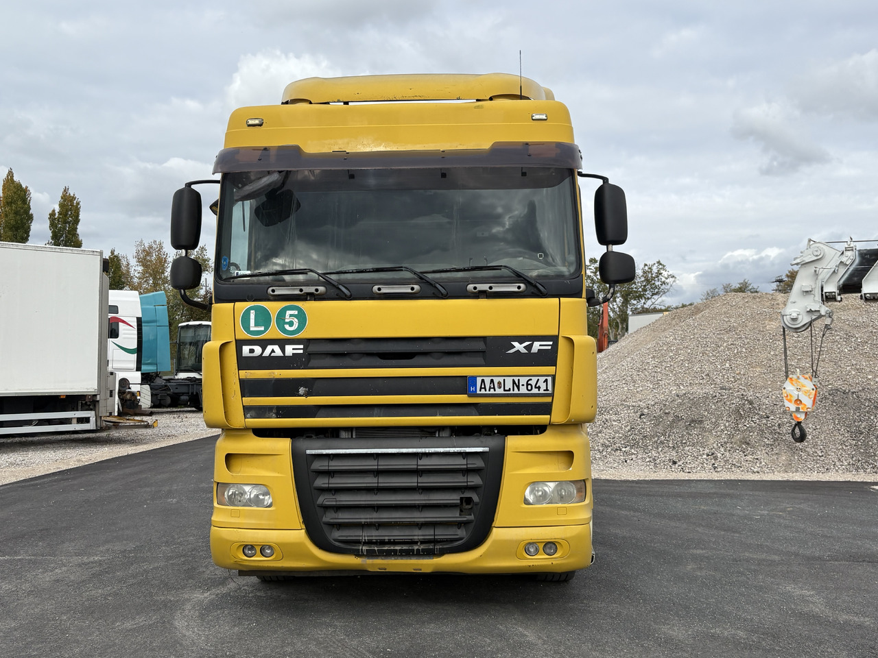 DAF Xf 105.410 EURO5 standard automatic 4x2 - Tractor unit: picture 1 DAF Xf 105.410 EURO5 standard automatic 4x2 - Tractor unit: picture 1