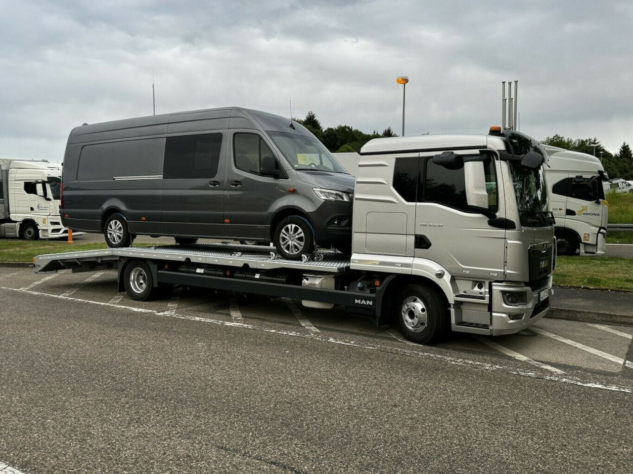 MAN TGL 12.250 BL Autotransporter Netto 116714- - Autotransporter truck: picture 2 MAN TGL 12.250 BL Autotransporter Netto 116714- - Autotransporter truck: picture 2