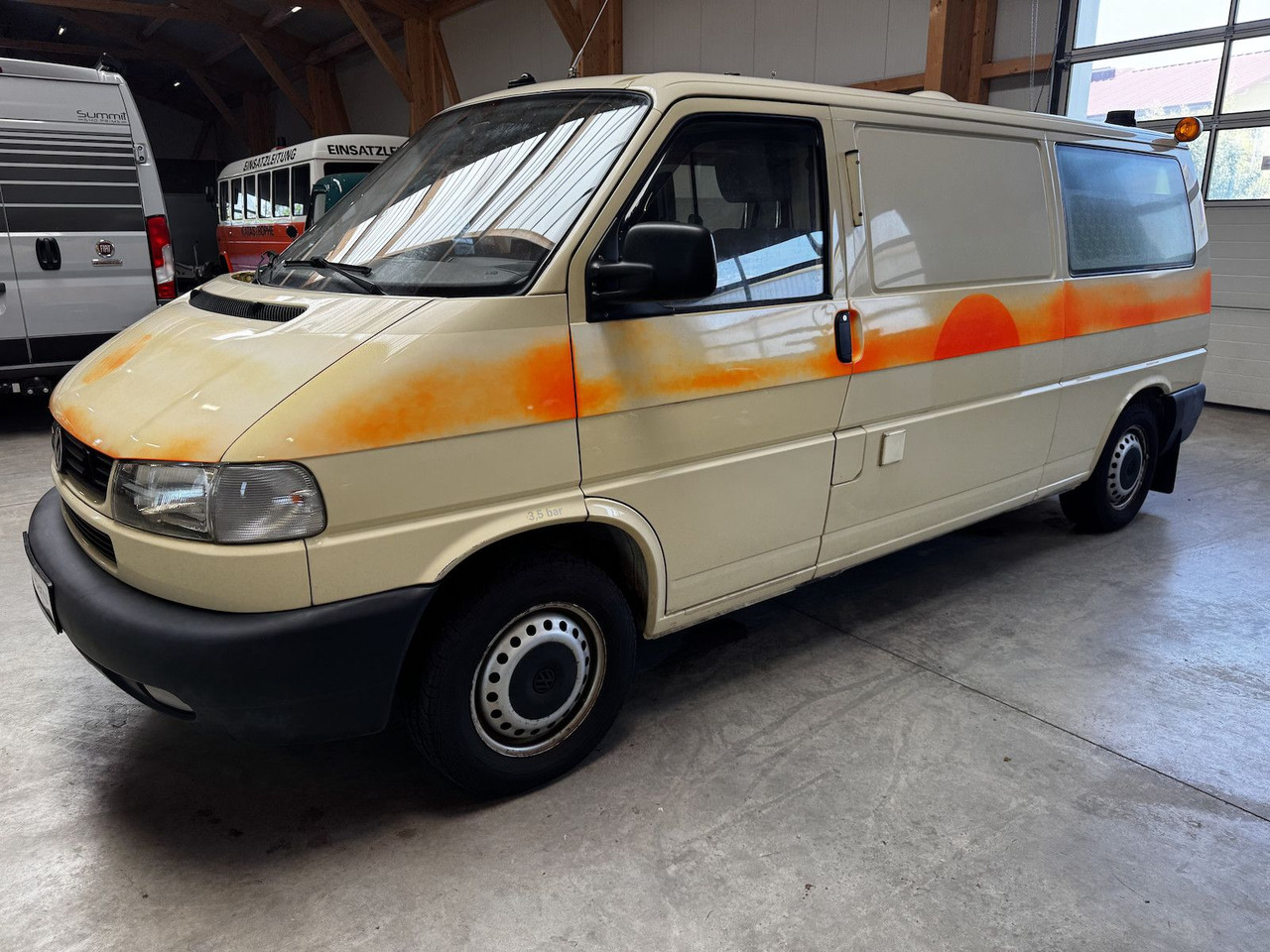 Volkswagen T4 2.5 TDI Syncro 4x4 lang 1. Hand! - Passenger van: picture 2 Volkswagen T4 2.5 TDI Syncro 4x4 lang 1. Hand! - Passenger van: picture 2