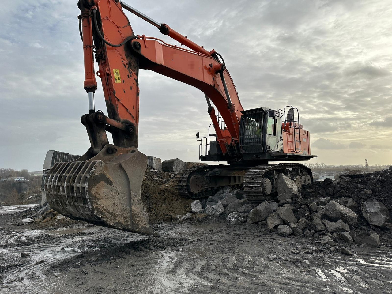 Hitachi ZX690 LCR - 6 - Crawler excavator: picture 2 Hitachi ZX690 LCR - 6 - Crawler excavator: picture 2