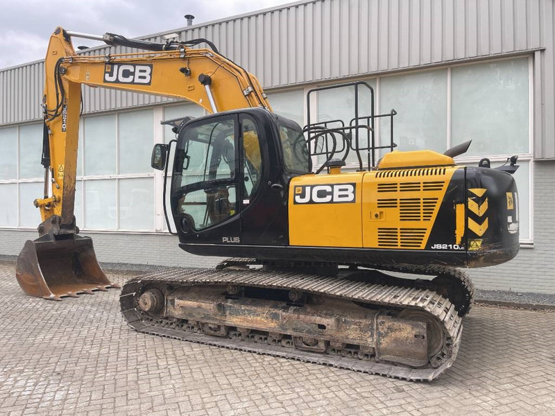 JCB JS 210 LC 2017 - Crawler excavator: picture 5 JCB JS 210 LC 2017 - Crawler excavator: picture 5