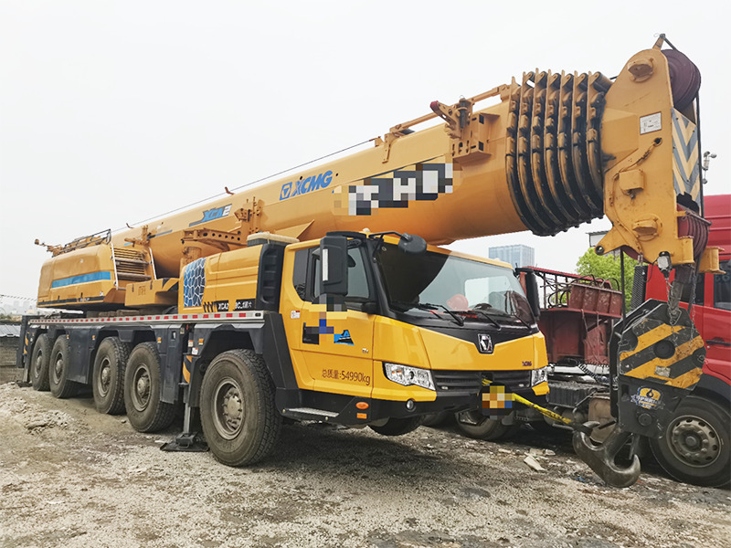 Xcmg 2024 used XCA130L8C_1 Hydraulic retraction all terrain crane - Construction machinery: picture 2 Xcmg 2024 used XCA130L8C_1 Hydraulic retraction all terrain crane - Construction machinery: picture 2