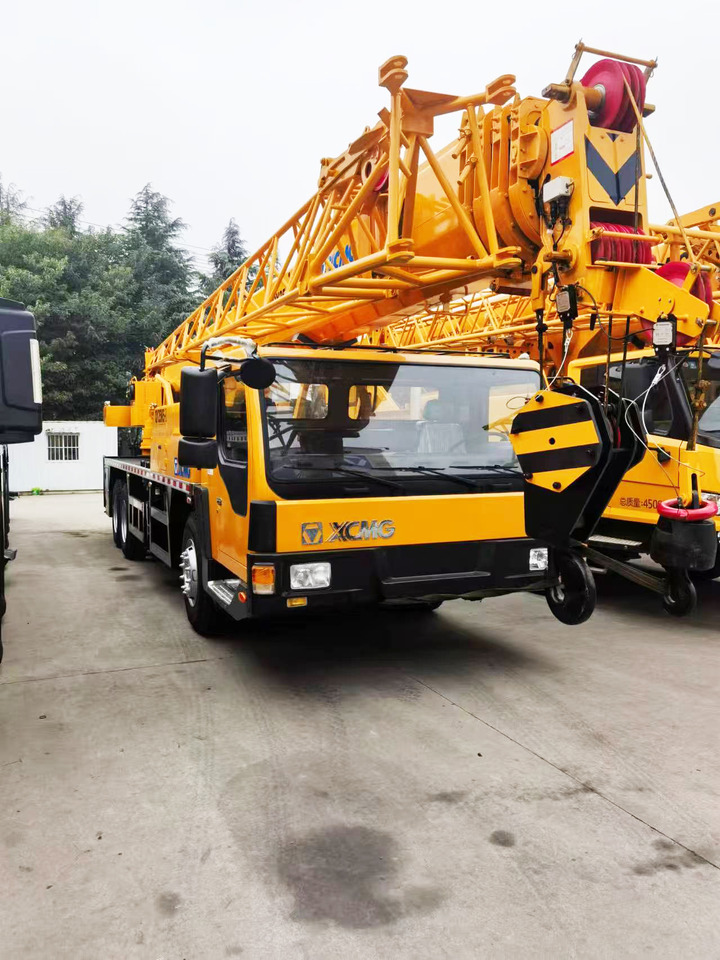 XCMG Official Used Crane Lifting Equipment Truck Crane 25 Ton QY25KD Hot Sale - Mobile crane: picture 2 XCMG Official Used Crane Lifting Equipment Truck Crane 25 Ton QY25KD Hot Sale - Mobile crane: picture 2