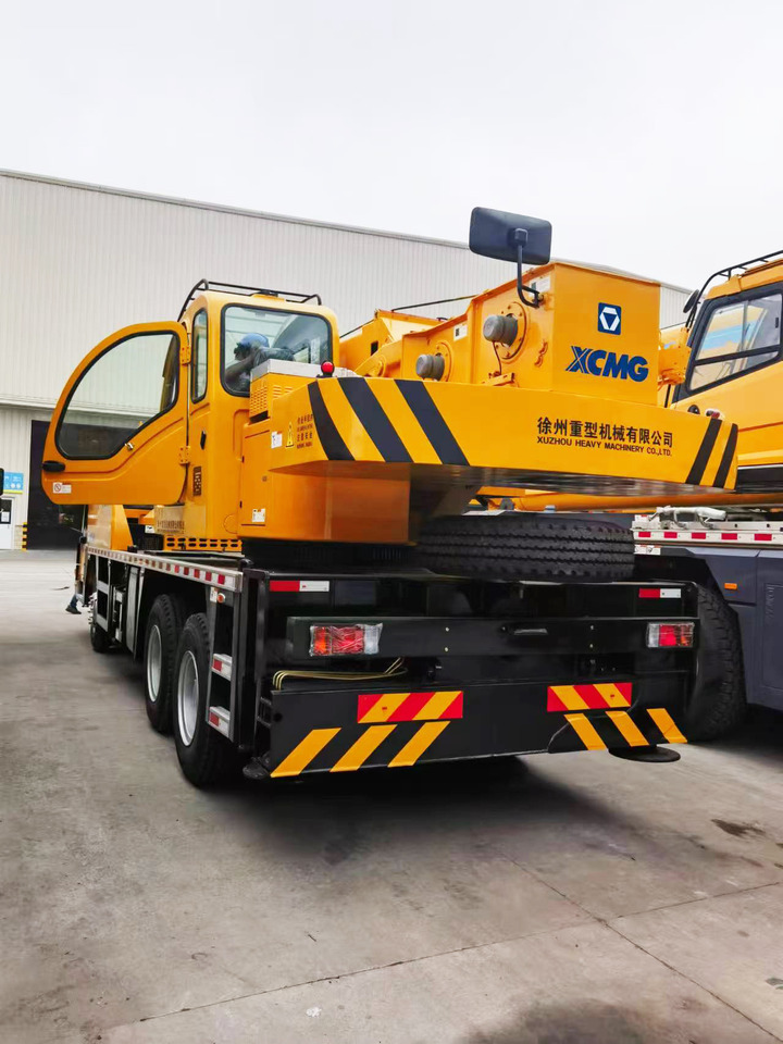 XCMG Official Used Crane Lifting Equipment Truck Crane 25 Ton QY25KD Hot Sale - Mobile crane: picture 4 XCMG Official Used Crane Lifting Equipment Truck Crane 25 Ton QY25KD Hot Sale - Mobile crane: picture 4