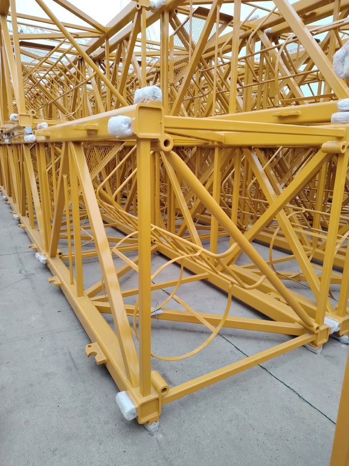 XCMG Official Used Lifting Crane XGA6013-6S 6ton China Topkit Tower Crane Price - Tower crane: picture 3 XCMG Official Used Lifting Crane XGA6013-6S 6ton China Topkit Tower Crane Price - Tower crane: picture 3