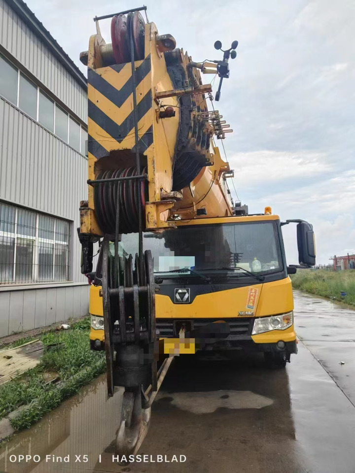XCMG Official XCA180 180 Ton Second Hand All Terrain Crane Best Price - All terrain crane: picture 3 XCMG Official XCA180 180 Ton Second Hand All Terrain Crane Best Price - All terrain crane: picture 3