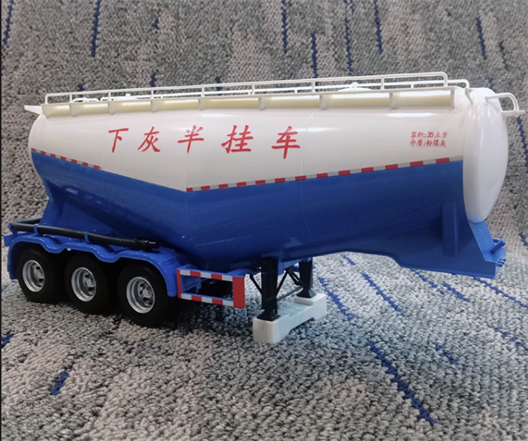 XCMG Official XLXYZ9401GXH Cement Fuel Tanker Semi Trailer - Tank semi-trailer: picture 3 XCMG Official XLXYZ9401GXH Cement Fuel Tanker Semi Trailer - Tank semi-trailer: picture 3
