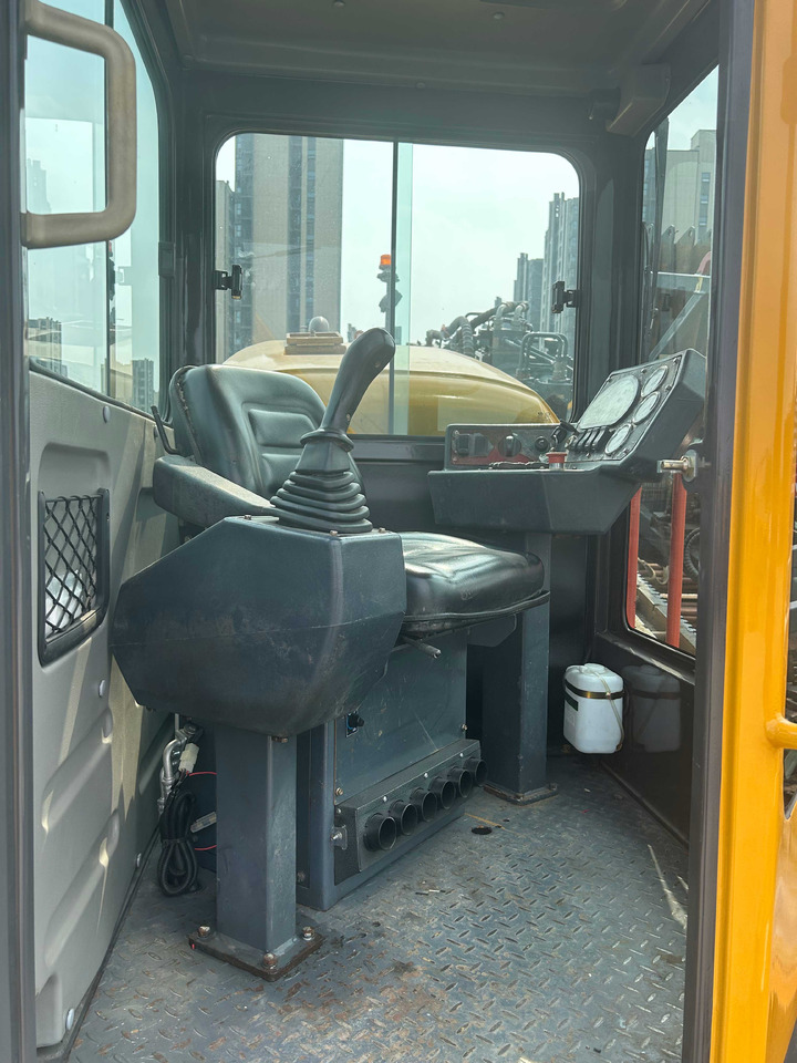XCMG Official XZ360E Second Hand horizontal directional drilling Rig Best Price - Directional boring machine: picture 5 XCMG Official XZ360E Second Hand horizontal directional drilling Rig Best Price - Directional boring machine: picture 5