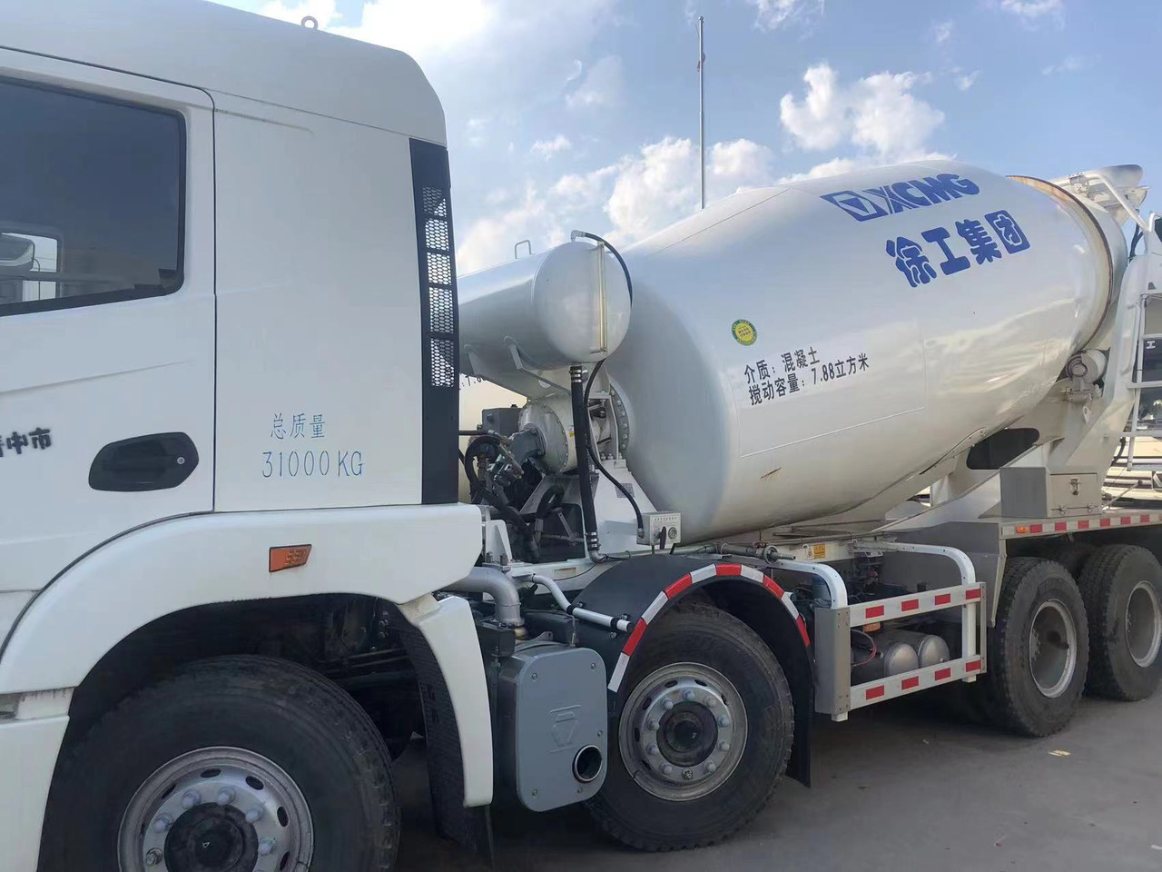 XCMG SCHWING UsedCement Mixing Machine 12m3 Diesel Sand Cement Truck G12V with Best Price - Concrete mixer truck: picture 4 XCMG SCHWING UsedCement Mixing Machine 12m3 Diesel Sand Cement Truck G12V with Best Price - Concrete mixer truck: picture 4