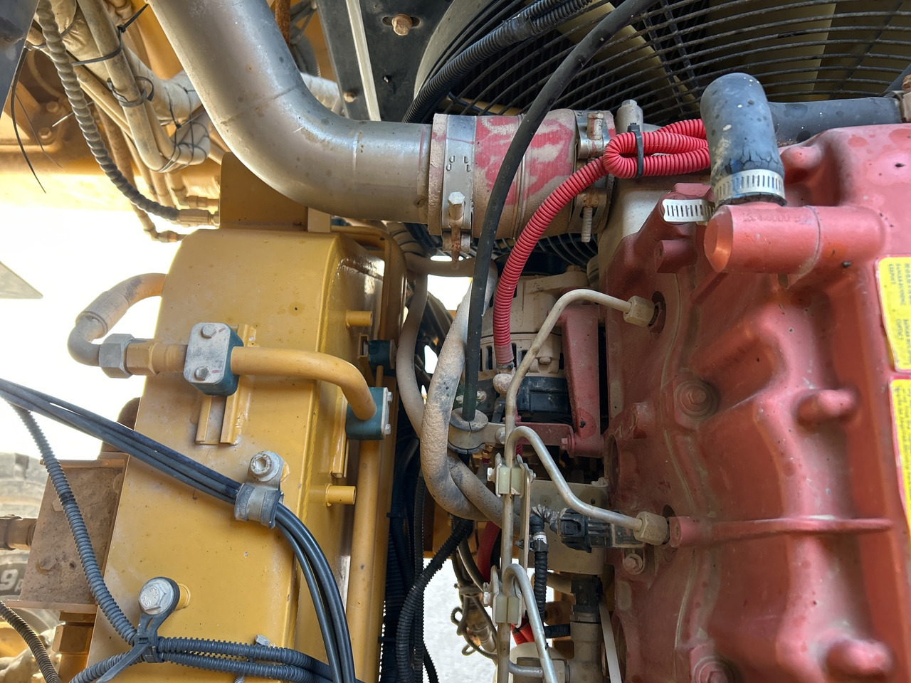 XCMG XDR85T large 85ton mining truck wheeled - Mining machinery: picture 5 XCMG XDR85T large 85ton mining truck wheeled - Mining machinery: picture 5