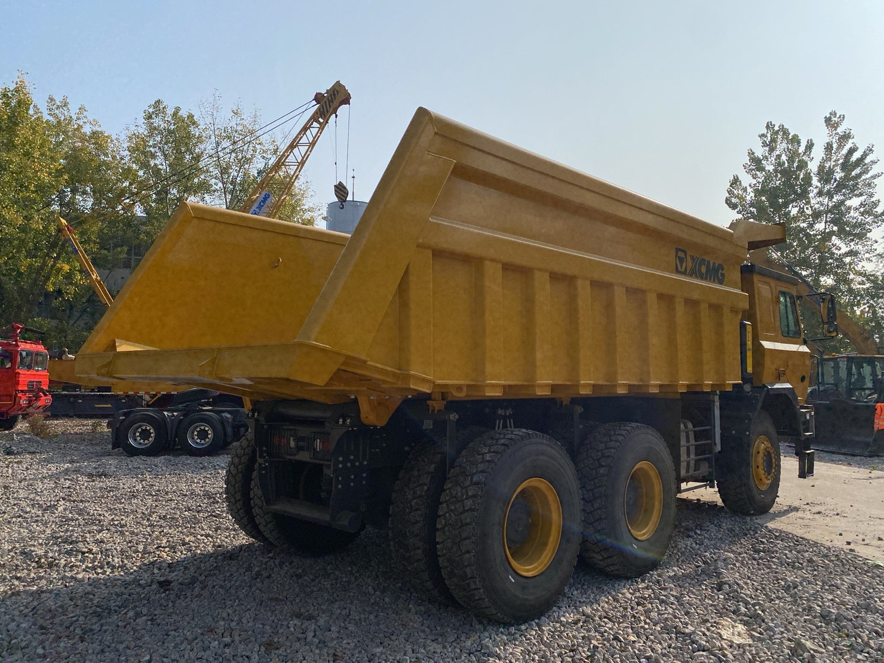 XCMG XKT105A used Wide-Body dump truck for mining - Mining machinery: picture 4 XCMG XKT105A used Wide-Body dump truck for mining - Mining machinery: picture 4