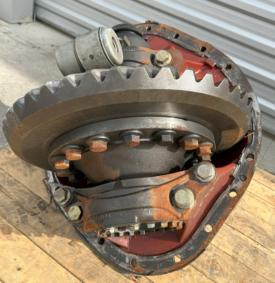 DAF DIFFERENTIAL AXLE CONTRIBUTION XF 105 43:16 2,69 - Rear axle: picture 5 DAF DIFFERENTIAL AXLE CONTRIBUTION XF 105 43:16 2,69 - Rear axle: picture 5
