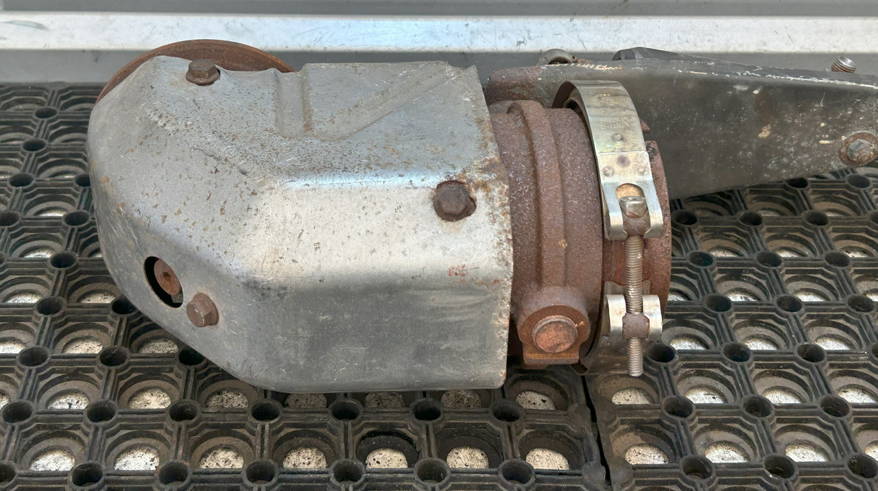 DAF XF 105 EXHAUST ENGINE BRAKE - Engine and parts: picture 3 DAF XF 105 EXHAUST ENGINE BRAKE - Engine and parts: picture 3