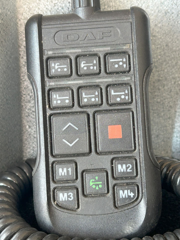 DAF XF 106 SUSPENSION AIRBAG REMOTE CONTROL - Suspension for Truck: picture 2 DAF XF 106 SUSPENSION AIRBAG REMOTE CONTROL - Suspension for Truck: picture 2