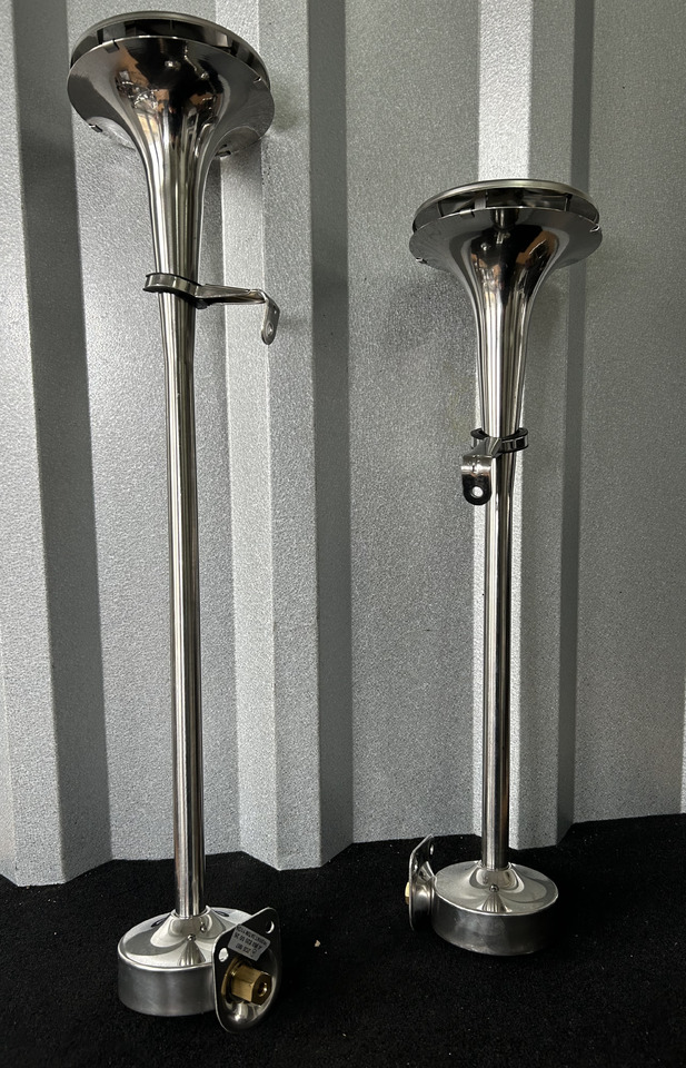 FIAMM 2 TRUMPETS, SHORT + LONG + ASSEMBLY KIT FIAMM, ORIGINAL FOR MERCEDES ACTROS MP5 - Universal part: picture 4 FIAMM 2 TRUMPETS, SHORT + LONG + ASSEMBLY KIT FIAMM, ORIGINAL FOR MERCEDES ACTROS MP5 - Universal part: picture 4