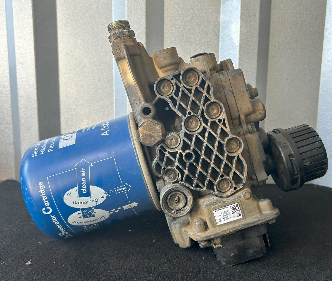 MERCEDES-BENZ AROCS MP4 EAPU AIR DRYER - Brake parts for Truck: picture 1 MERCEDES-BENZ AROCS MP4 EAPU AIR DRYER - Brake parts for Truck: picture 1