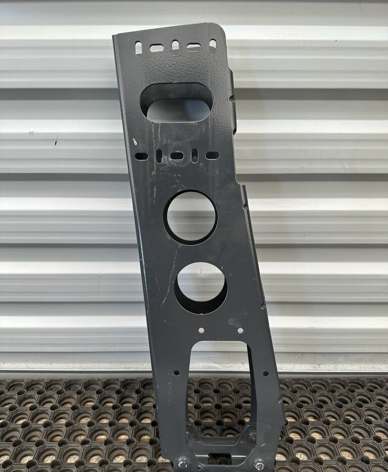 MOCOWANIE LAMPY TYLNEJ A9605251340 ACTROS MP4 Mercedes-Benz A9605251340 truck - Body and exterior for Truck: picture 3 MOCOWANIE LAMPY TYLNEJ A9605251340 ACTROS MP4 Mercedes-Benz A9605251340 truck - Body and exterior for Truck: picture 3