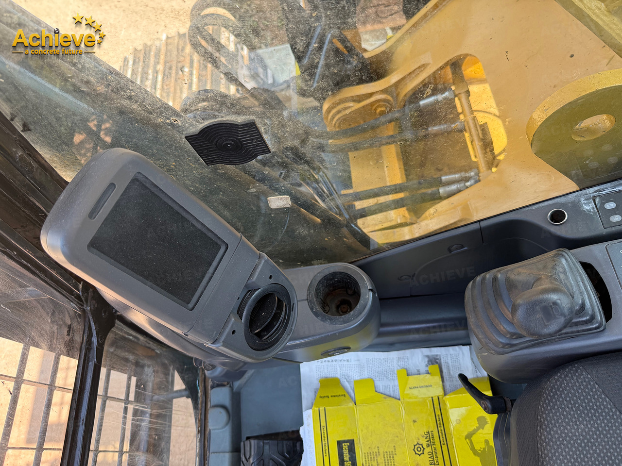 Leasing of CATERPILLAR CAT 329D2L Rebuild 502.7h 158kw 1.54m³ C7.1ATAAC【ACHIEVE】 TOP CONDITION!!! CATERPILLAR CAT 329D2L Rebuild 502.7h 158kw 1.54m³ C7.1ATAAC【ACHIEVE】 TOP CONDITION!!!: picture 14