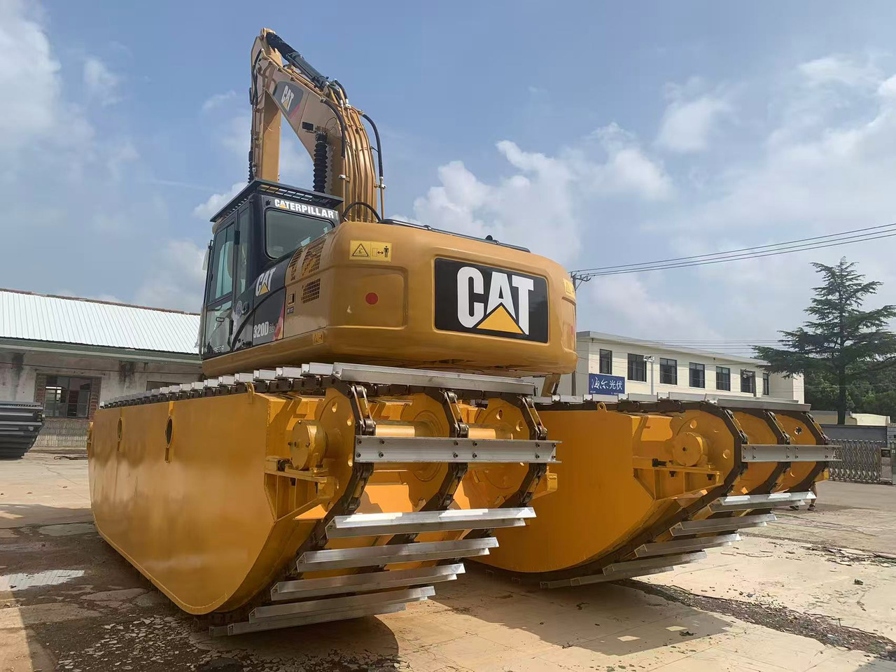 Caterpillar 320D Swamp Buggy with Aluminium Tracks - Crawler excavator: picture 3 Caterpillar 320D Swamp Buggy with Aluminium Tracks - Crawler excavator: picture 3
