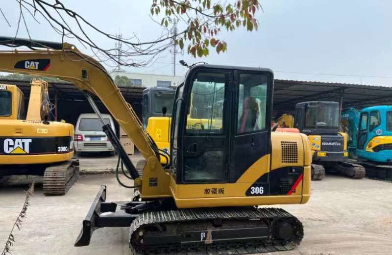 Caterpillar 6 ton Excavator CAT 306 Used Condition - Crawler excavator: picture 4 Caterpillar 6 ton Excavator CAT 306 Used Condition - Crawler excavator: picture 4