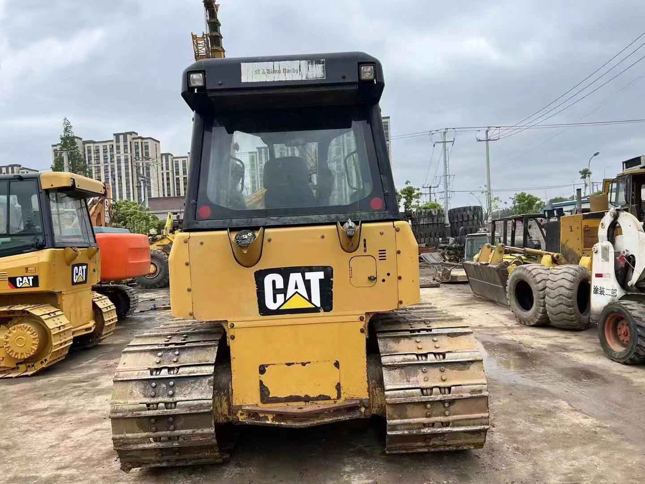 Caterpillar Bulldozer Used Condition CAT D5K LGP Original Color - Bulldozer: picture 4 Caterpillar Bulldozer Used Condition CAT D5K LGP Original Color - Bulldozer: picture 4