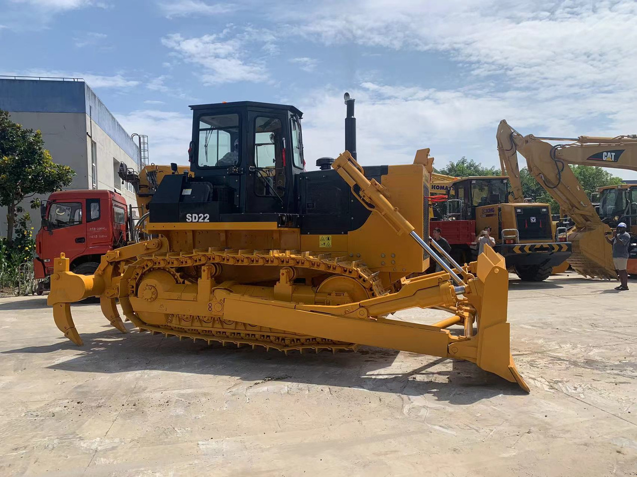 SHANTUI Bulldozer SD22, SD32 Secondhand Tracked Tactor - Bulldozer: picture 5 SHANTUI Bulldozer SD22, SD32 Secondhand Tracked Tactor - Bulldozer: picture 5
