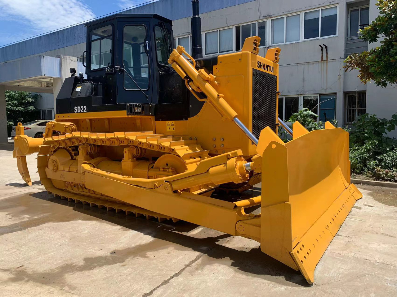 SHANTUI SD22 Bulldozer Good price on Sale - Bulldozer: picture 3 SHANTUI SD22 Bulldozer Good price on Sale - Bulldozer: picture 3