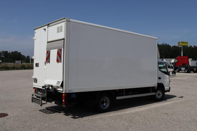 FUSO Canter 7C18 AMT - Box van: picture 3 FUSO Canter 7C18 AMT - Box van: picture 3