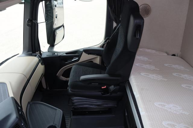 Leasing of Mercedes-Benz Actros 1842 L nR Mercedes-Benz Actros 1842 L nR: picture 10 Leasing of Mercedes-Benz Actros 1842 L nR Mercedes-Benz Actros 1842 L nR: picture 10