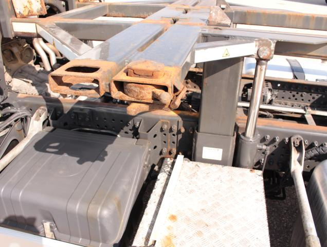 Mercedes-Benz Actros 1848 L - Container transporter/ Swap body truck: picture 5 Mercedes-Benz Actros 1848 L - Container transporter/ Swap body truck: picture 5