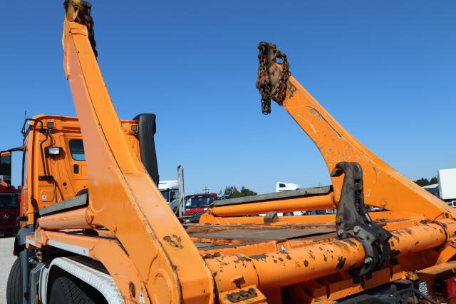 Mercedes-Benz Arocs 3353K ABSETZER - Skip loader truck: picture 5 Mercedes-Benz Arocs 3353K ABSETZER - Skip loader truck: picture 5