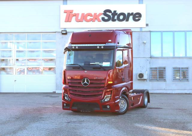 Mercedes-Benz Actros 1853 - Tractor unit: picture 1 Mercedes-Benz Actros 1853 - Tractor unit: picture 1