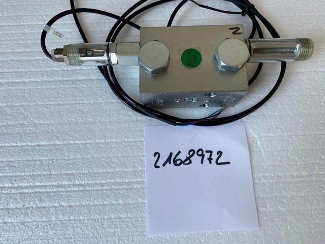 O&K Terex RH120 6030 Distributor 2168972 1466647 534-8601 6003698 4077744 483-2162 6003707 4042723 535-4452 6003699 1457645 533-8229 - Spare parts: picture 4 O&K Terex RH120 6030 Distributor 2168972 1466647 534-8601 6003698 4077744 483-2162 6003707 4042723 535-4452 6003699 1457645 533-8229 - Spare parts: picture 4