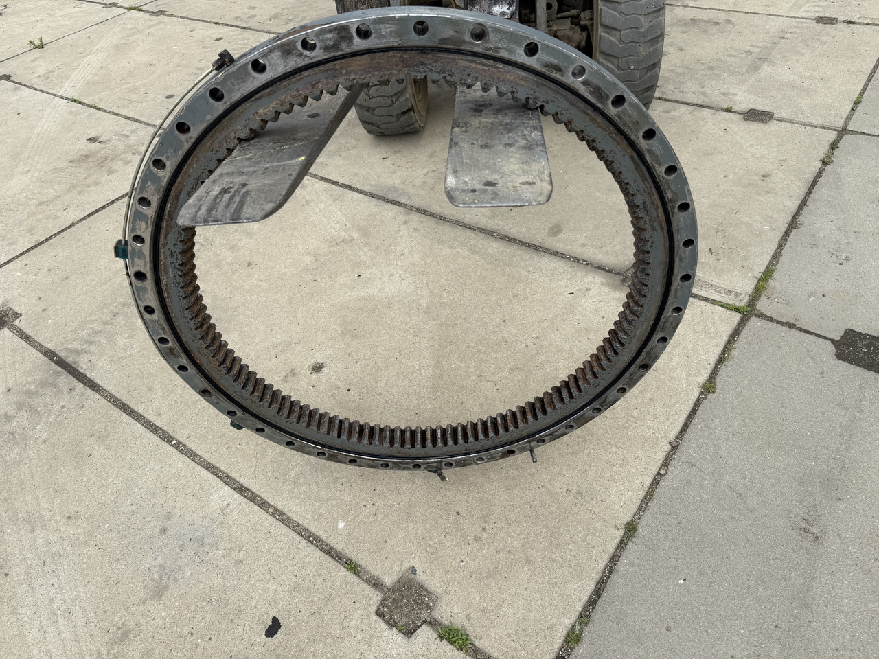 LIEBHERR A314 - Slewing ring for Excavator: picture 2 LIEBHERR A314 - Slewing ring for Excavator: picture 2
