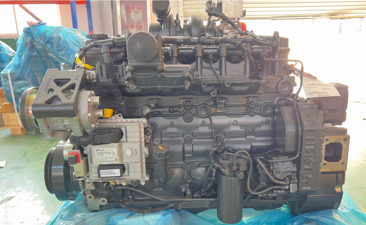 FPT CASE 821G - Engine for Construction machinery: picture 1 FPT CASE 821G - Engine for Construction machinery: picture 1