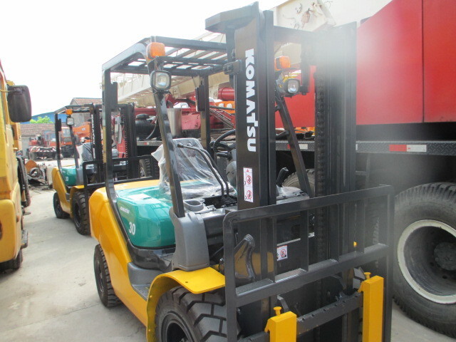 Komatsu FD30-16 - Forklift: picture 1 Komatsu FD30-16 - Forklift: picture 1