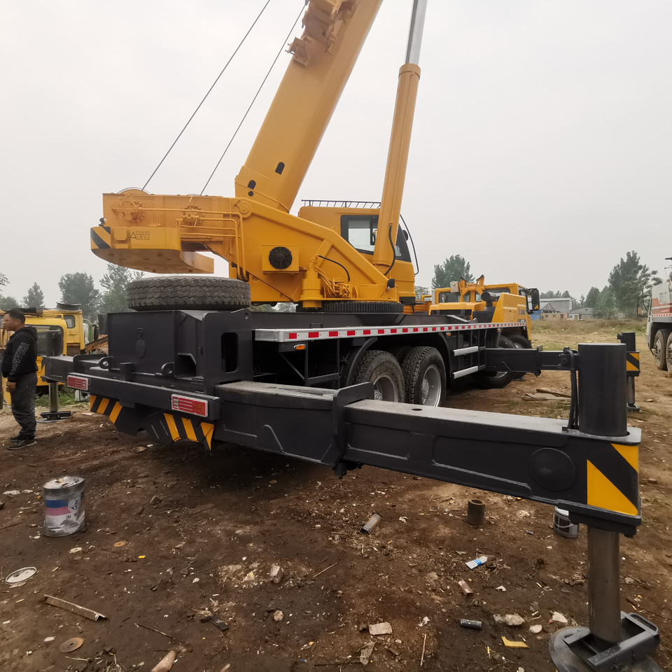 XCMG QY70KC - Mobile crane: picture 1 XCMG QY70KC - Mobile crane: picture 1