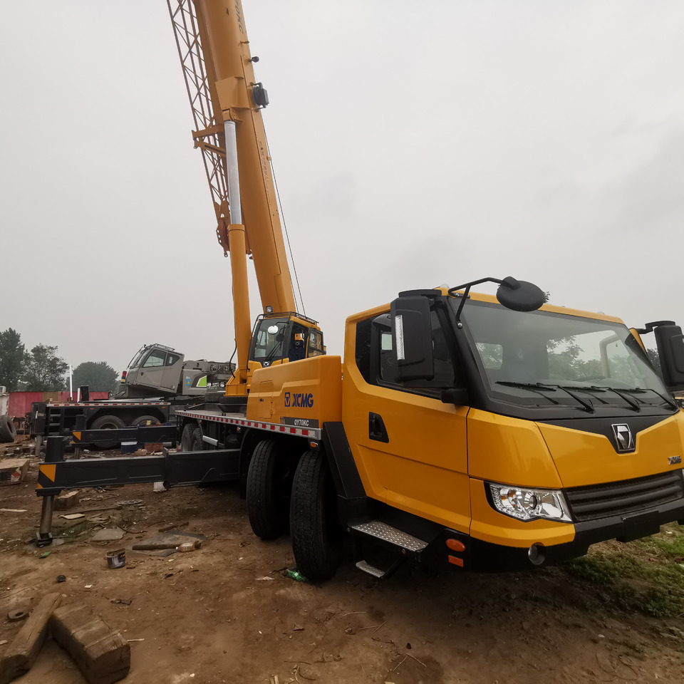 XCMG QY70KC - Mobile crane: picture 2 XCMG QY70KC - Mobile crane: picture 2