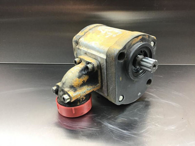 Bosch Gear Pump - Hydraulic pump: picture 2 Bosch Gear Pump - Hydraulic pump: picture 2