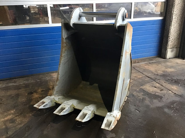 Liebherr 100 MM - Bucket for Excavator: picture 1 Liebherr 100 MM - Bucket for Excavator: picture 1
