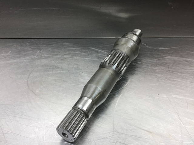 Liebherr A900/A900 Li/A900 ZW/R900 Li - Drive shaft: picture 4 Liebherr A900/A900 Li/A900 ZW/R900 Li - Drive shaft: picture 4
