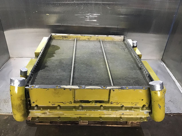 Liebherr A944 Li - Radiator: picture 2 Liebherr A944 Li - Radiator: picture 2