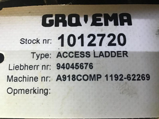 Liebherr Access Ladder - Cab and interior: picture 2 Liebherr Access Ladder - Cab and interior: picture 2