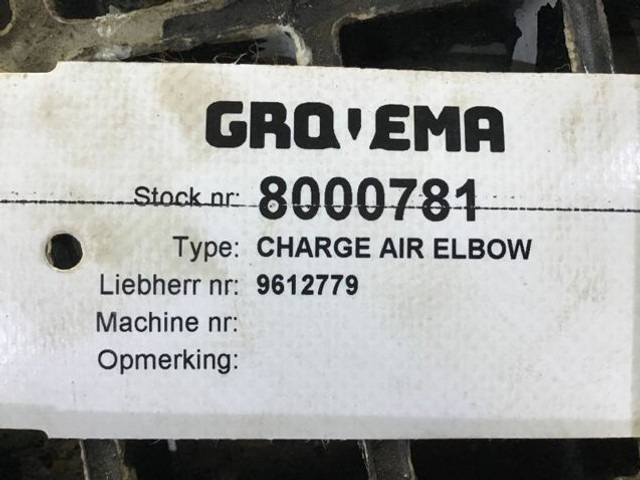 Liebherr Charge Air Elbow - Air intake pipe: picture 5 Liebherr Charge Air Elbow - Air intake pipe: picture 5
